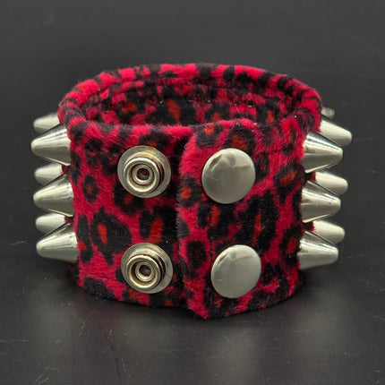 BC127UK77 LEOPARD THREE ROW FUZZY LEOPARD UK77  STUDDED BRACELET CUFF