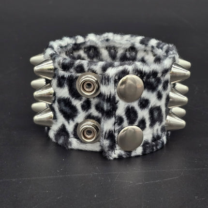 BC127UK77 LEOPARD THREE ROW FUZZY LEOPARD UK77  STUDDED BRACELET CUFF