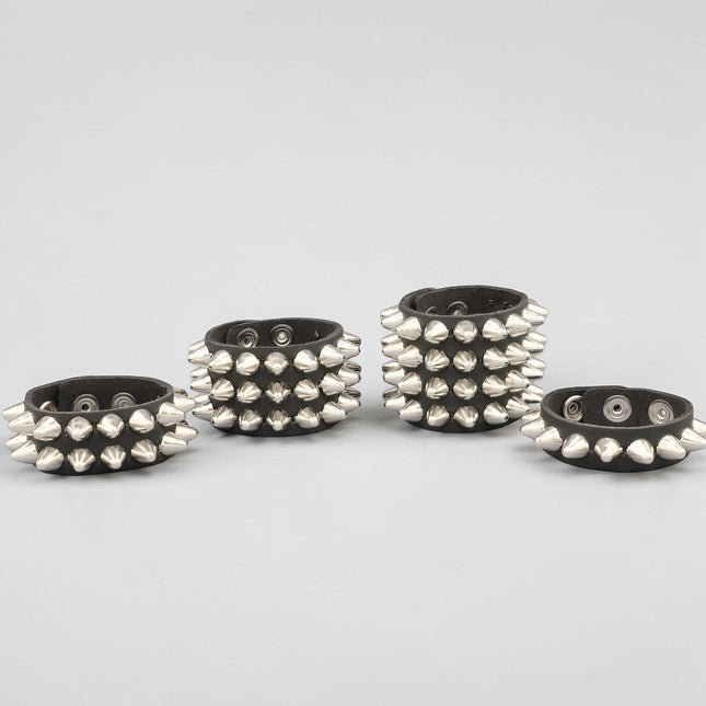 BC127UK77 112UK77  194UK77  LARGE UK77 CONE STUD BRACELET