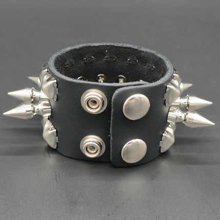 BC138 1/2" PYRAMID STUUDED 1" SPIKE BRACELET