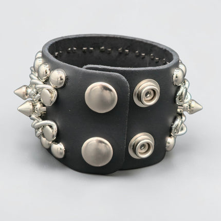 BC153  CHIAN SPIKE STUDDED BRACELET