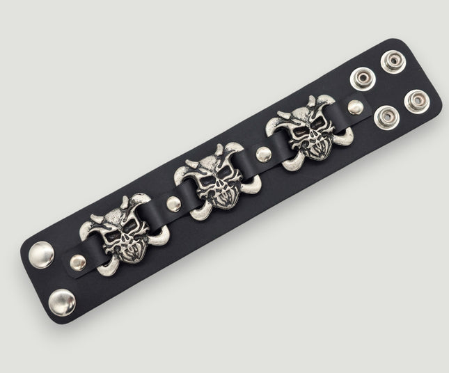 BC159 SKULL OR DEVIL CUFF BRACELET