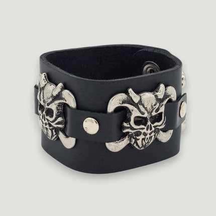 BC159 SKULL OR DEVIL CUFF BRACELET