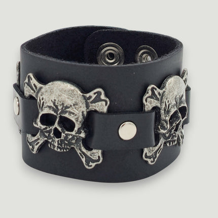 BC159 SKULL OR DEVIL CUFF BRACELET