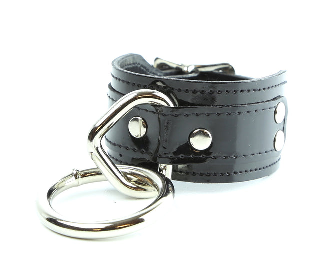 BC167P  PATENT BONDAGE BRACELET