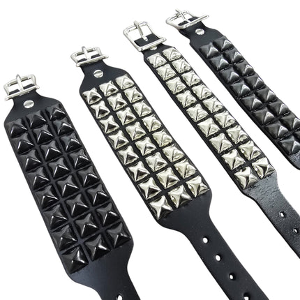 BC170 BUCKLE BRACELET WITH 3 ROW 1/2" PYRAMIDS STUD