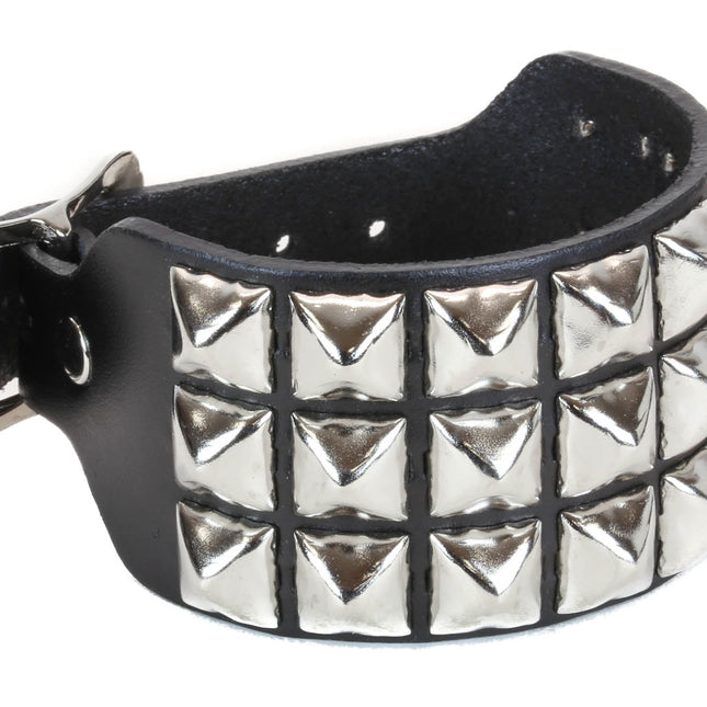 BC170 BUCKLE BRACELET WITH 3 ROW 1/2" PYRAMIDS