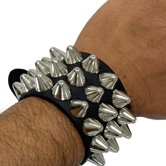 BC170UK77   BUCKLE BRACELET WITH 3 ROW 1/2" UK77 CONEHEAD STUDS