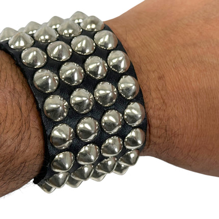 BC172  BUCKLE BRACELET WITH 4 ROW  CONICAL STUDS
