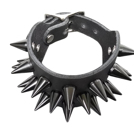 BC173SC  3 ROW 22 PCS CONE SPIKE BUCKLE BRACELET