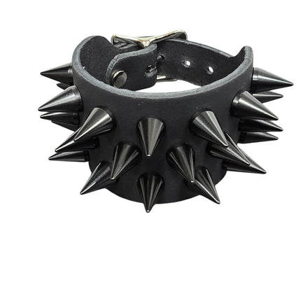 BC173SC  3 ROW 22 PCS CONE SPIKE BUCKLE BRACELET