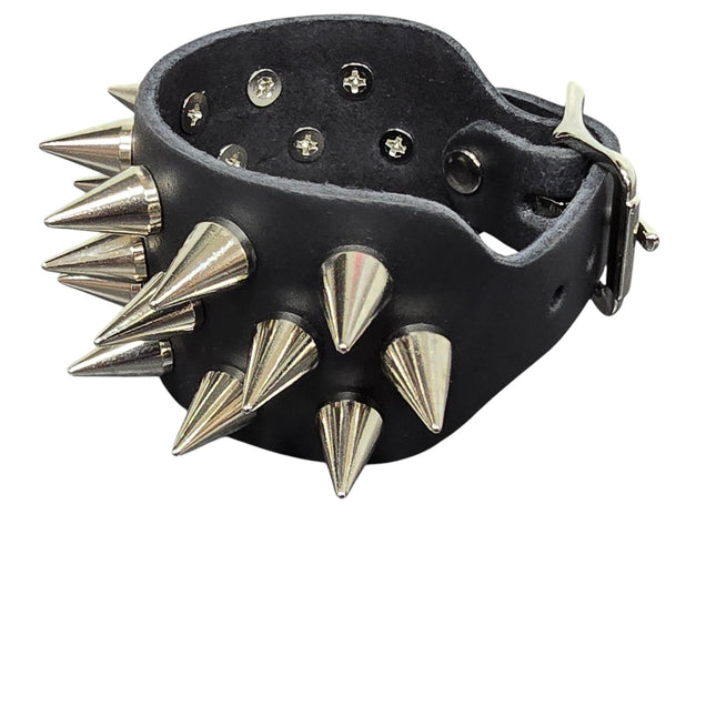 BC173SC  3 ROW 22 PCS CONE SPIKE BUCKLE BRACELET