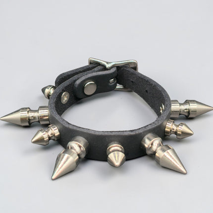 BC180 SKINNY SPIKE BUCKLE BRACELET