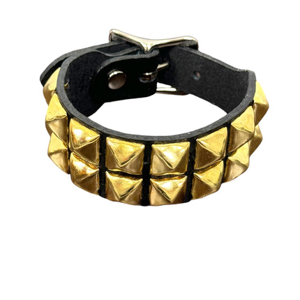 BC189 BUCKLE BRACELET WITH 2 ROW 1/2" PYRAMIDS