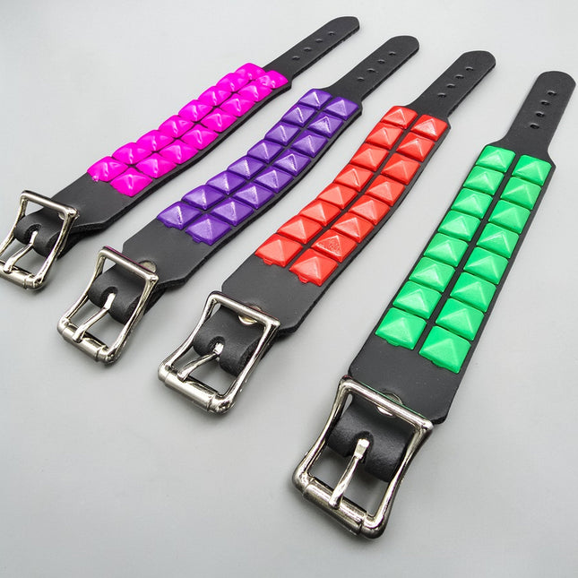 BC189COLOR  NEON COLOR PYRAMID STUDDED BUCKL BRACELET