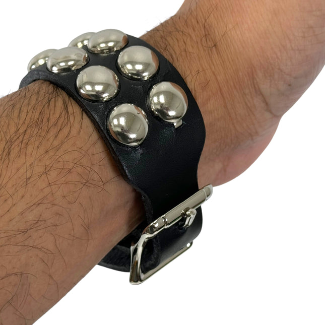 BC189RND BUCKLE BRACELET WITH 2 ROW 1/2" ROUND  CONEHEAD STUDS