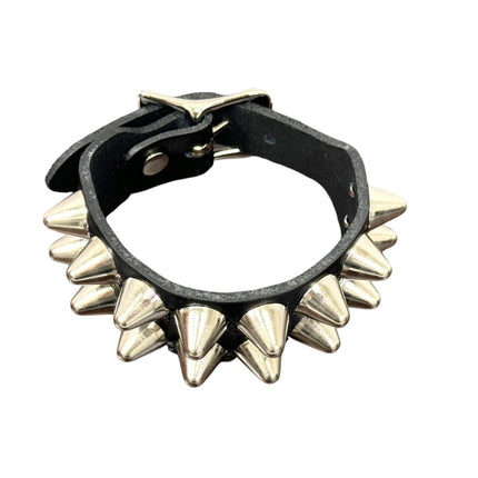 BC189UK77  BUCKLE BRACELET WITH2 ROW UK 77 CONEHEAD STUDS