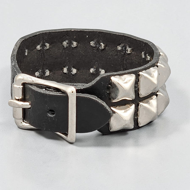 BC189  BUCKLE BRACELET WITH 2 ROW 1/2" PYRAMID STUD