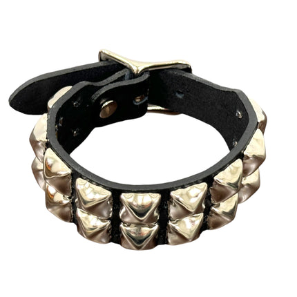 BC189 BUCKLE BRACELET WITH 2 ROW 1/2" PYRAMIDS