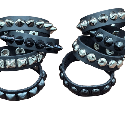 BC194 1 ROW 1/2" STUDDED  SNAP BRACELET