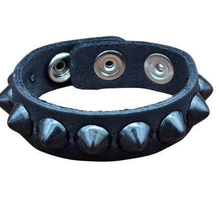 BC194 1 ROW 1/2" STUDDED  SNAP BRACELET