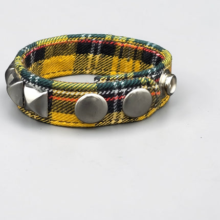 BC194PD PLAID 1 ROW PYRAMID STUDDED BRACELET CUFF