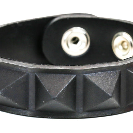BC194RUB ASSORTED RUBBER SINGLE ROW 1/2" PYRAMID BRACELET