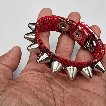 BC194UK-PD  PLAID 1 ROW UK77 STUDDED BRACELET CUFF