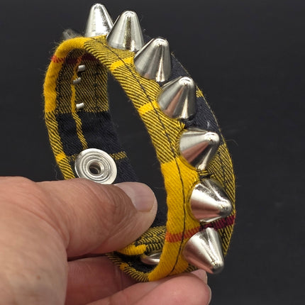 BC194UK-PD  PLAID 1 ROW UK77 STUDDED BRACELET CUFF
