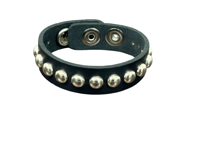 BC195 ROUND  STUDDED 3/4" WIDE SNAP BRACELET