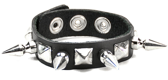 BC201 3 SNAP BRACELET WITH SPIKE & PYRAMID