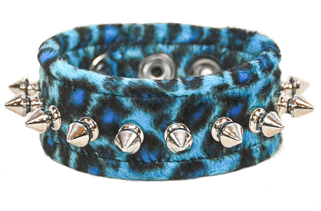 BC203LEO  LEOPARD SPIKE CUFF BRACELET