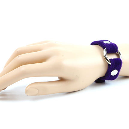BC257VEL ASSORTED VELVET, 1/2" BRACELET WITH 3/4" RING