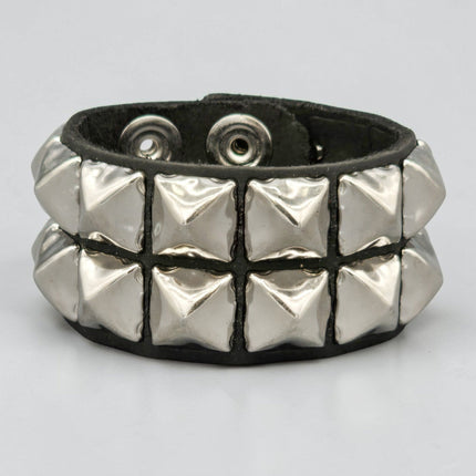 BC277 5/8" PYRAMID STUD BRACELET
