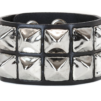 BC277 5/8" PYRAMID STUD BRACELET