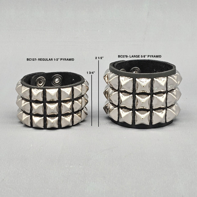 BC278  LARGE 5/8" PYRAMID 2 1/2" WIDE BRACELET LEATHER
