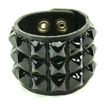 BC278 5/8" PYRAMID  BRACELET LEATHER