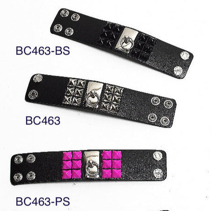 BC463 STUDDED METAL PLATE O RING CUFF