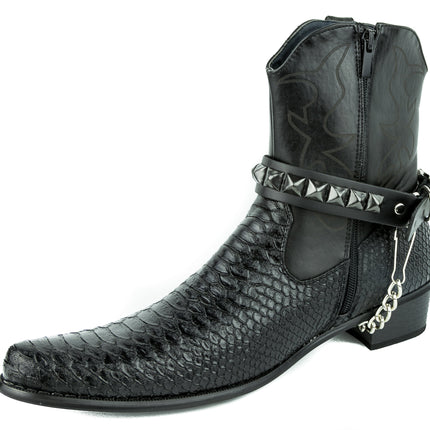BS147  ONE ROW PYRAMID STUDDED BOOTHSTRAP