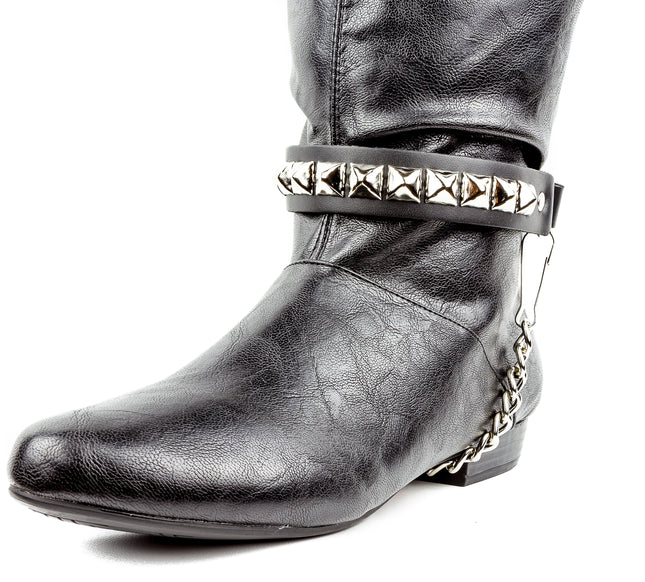 BS147  ONE ROW PYRAMID STUDDED BOOTHSTRAP