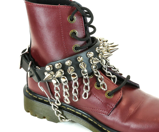 BS150  SPIKE AND HANGING CHAIN BOOTSTRAP