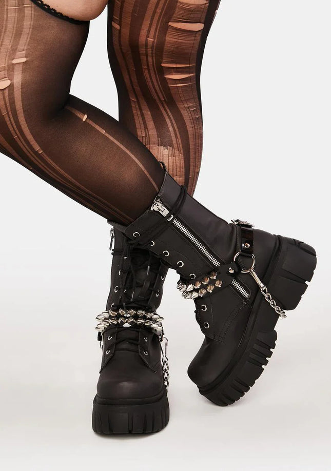 BS212R  2 ROW UK77 STUDDED RING BOOTSTRAP