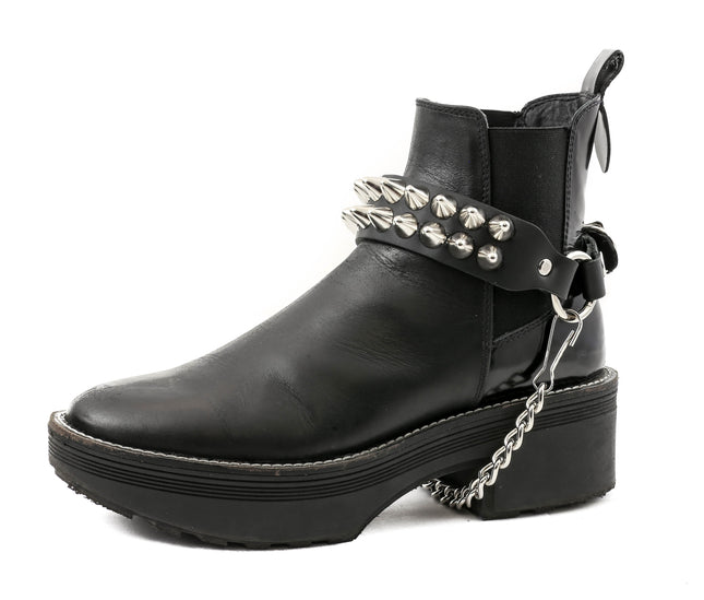 BS212R  2 ROW UK77 STUDDED RING BOOTSTRAP
