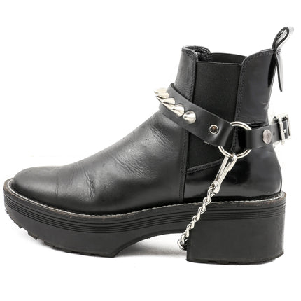 BS213R SINGLE ROW UK77 STUDDED RING BOOTSTRAP