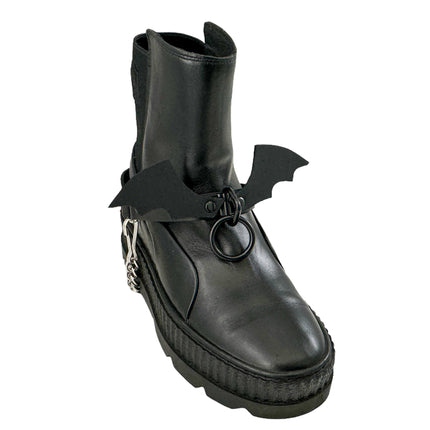 BS342 BAT WING  BONDAGE RING BOOTSTRAP OVER LEATHER