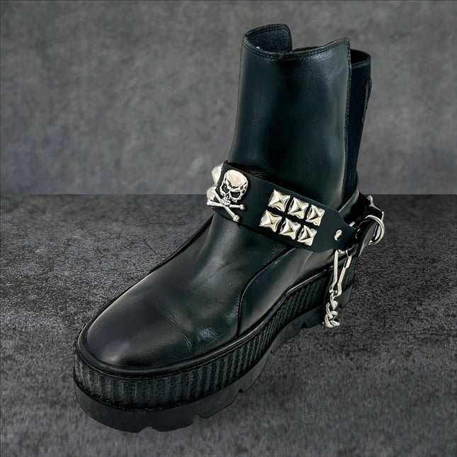 BS356 STUDDED SKULL BOOTSTRAP