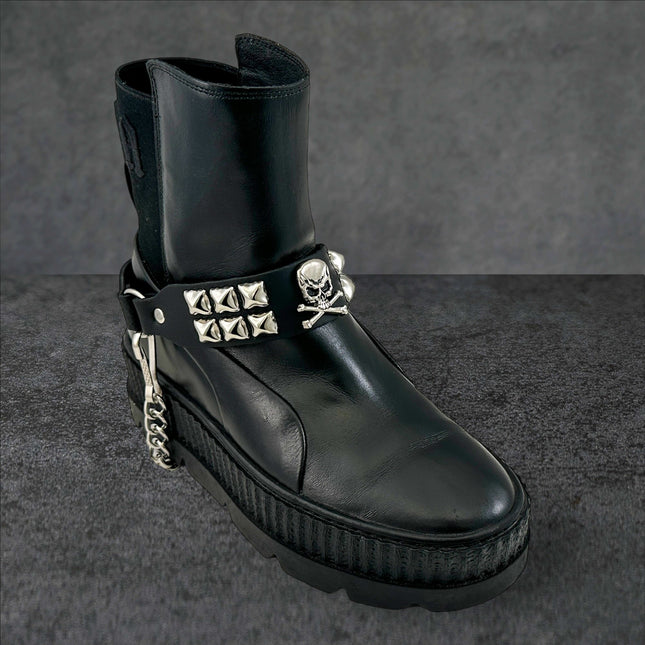 BS356 STUDDED SKULL BOOTSTRAP