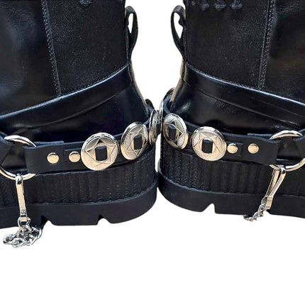 BS380  CONCHO STUDDED STRAP BOOTSTRAP BACK CONCHO