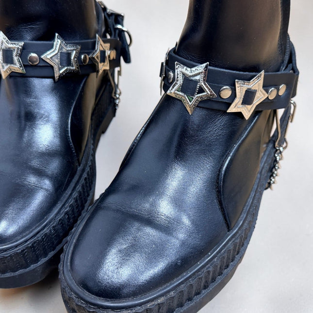 BS390STAR  STAR CONCHO LEATHR BOOTSTRAP
