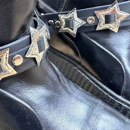 BS390STAR  STAR CONCHO LEATHR BOOTSTRAP